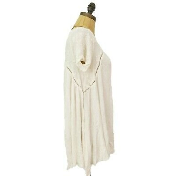Altard State Embroidered Swing Top Size XS Short Sleeve White Oversized EUC B4 - Picture 2 of 6